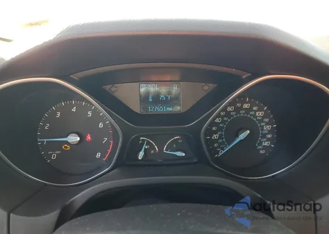 2012 Ford Focus Se z USA, uszkodzony, nr VIN 1FAHP3F29CL386774